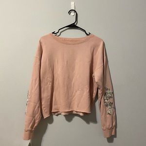 Abercrombie cropped sweatshirt size medium